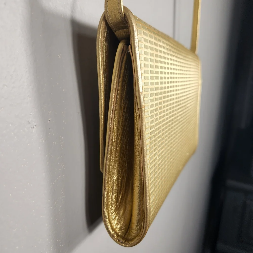 Charles Jourdan  Gold Leather Clutch Bag w/ Shoulder Strap Assymetric Flaws